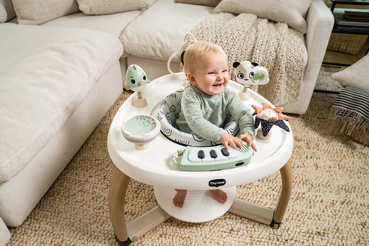 Black & White Décor 5-in-1 Here I Grow Stationary Activity Centre