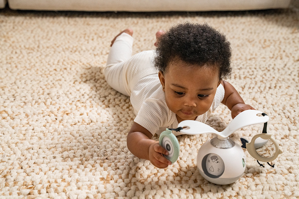 Black & White Décor Tummy Time Mobile Entertainer