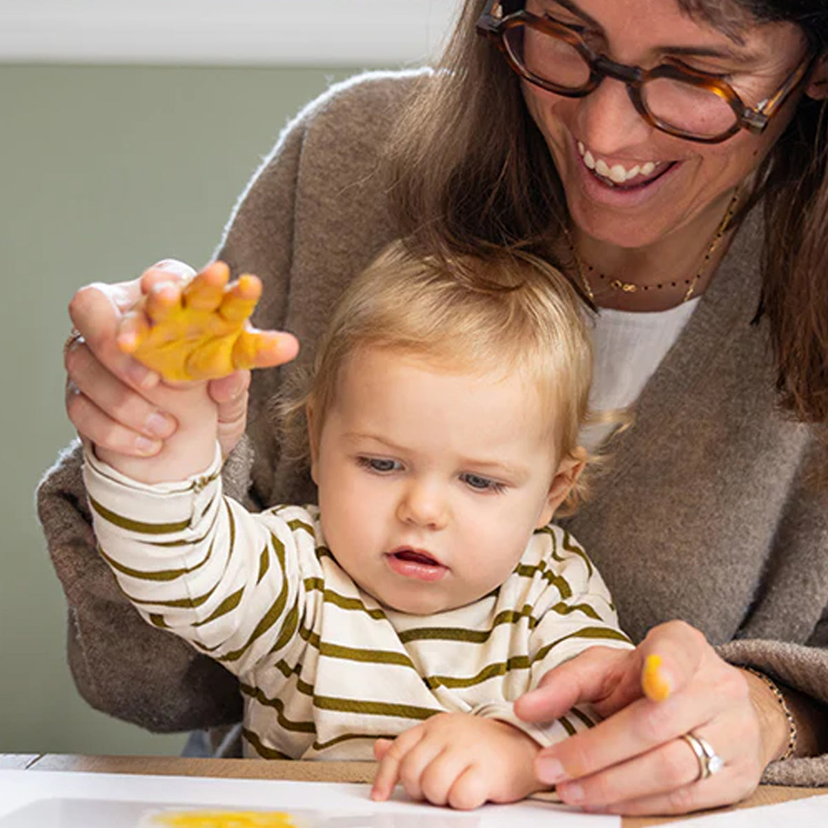 Tiny Creations Bundle: Double Frame White, Belly Casting Kit, Family Prints